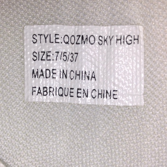 YRU Platform Shoes - Picture 5 of 5